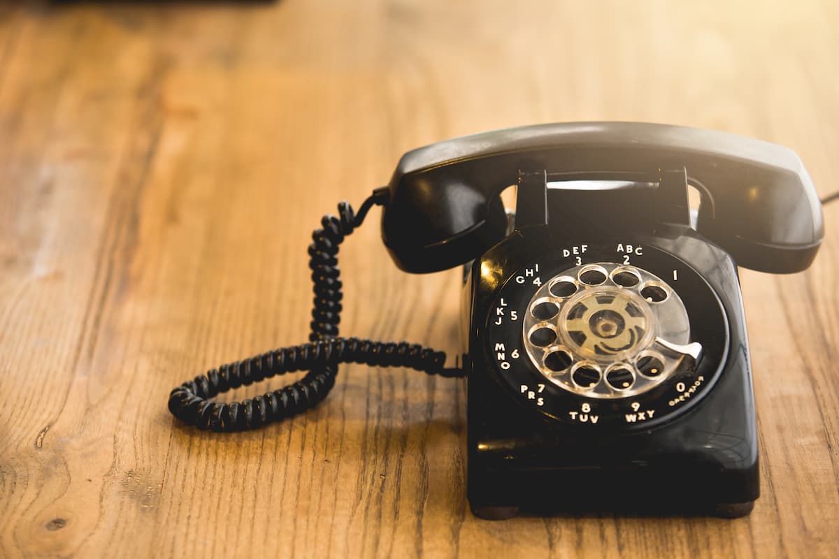 Hotline là kênh liên lạc với VB88 phổ biến nhất
